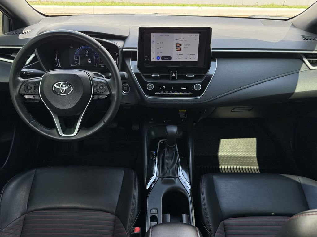 Used 2024 Toyota Corolla XSE FWD image 3