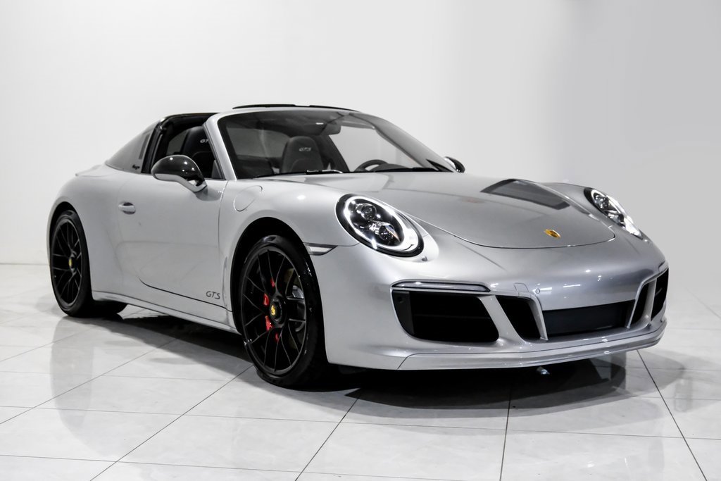 Used 2017 Porsche 911 Targa 4 GTS image 3