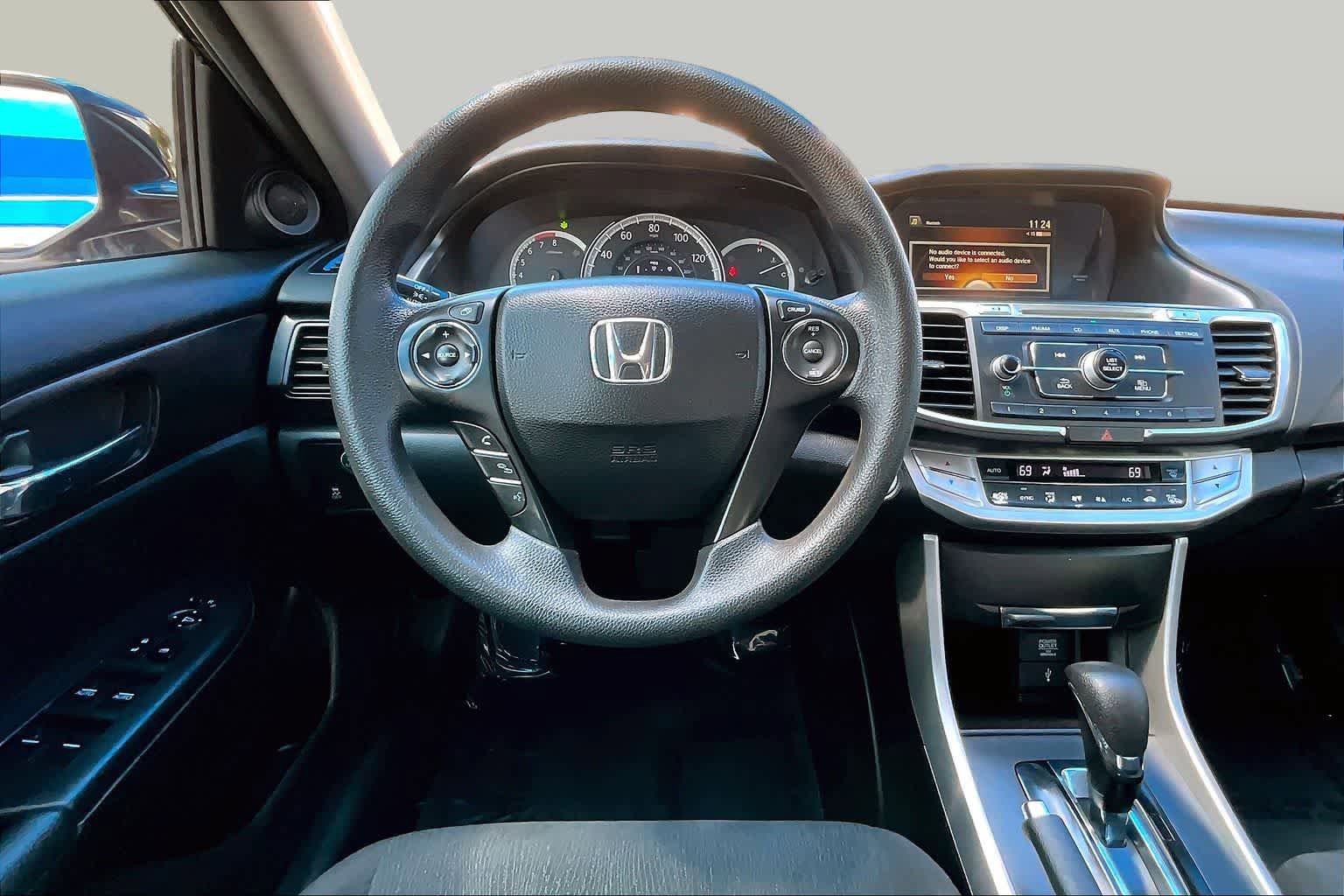 Used 2015 Honda Accord EX image 6