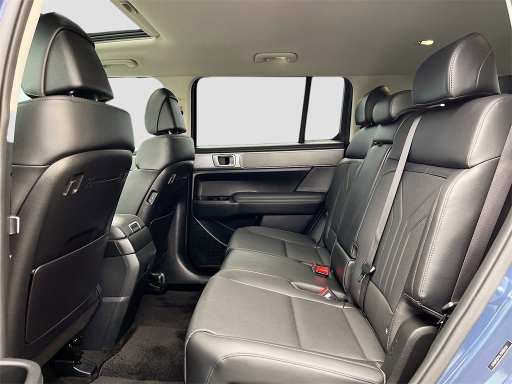 Used 2025 Hyundai Santa Fe XRT image 24