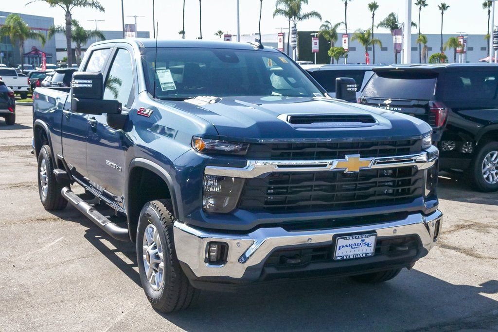 New 2025 Chevrolet Silverado 2500 LT w/ All Star Edition image 3