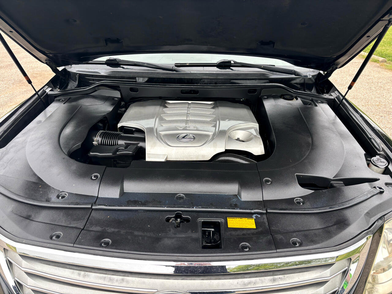 Used 2009 Lexus LX 570 4WD image 22