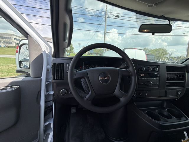 New 2026 GMC Savana 2500 image 14