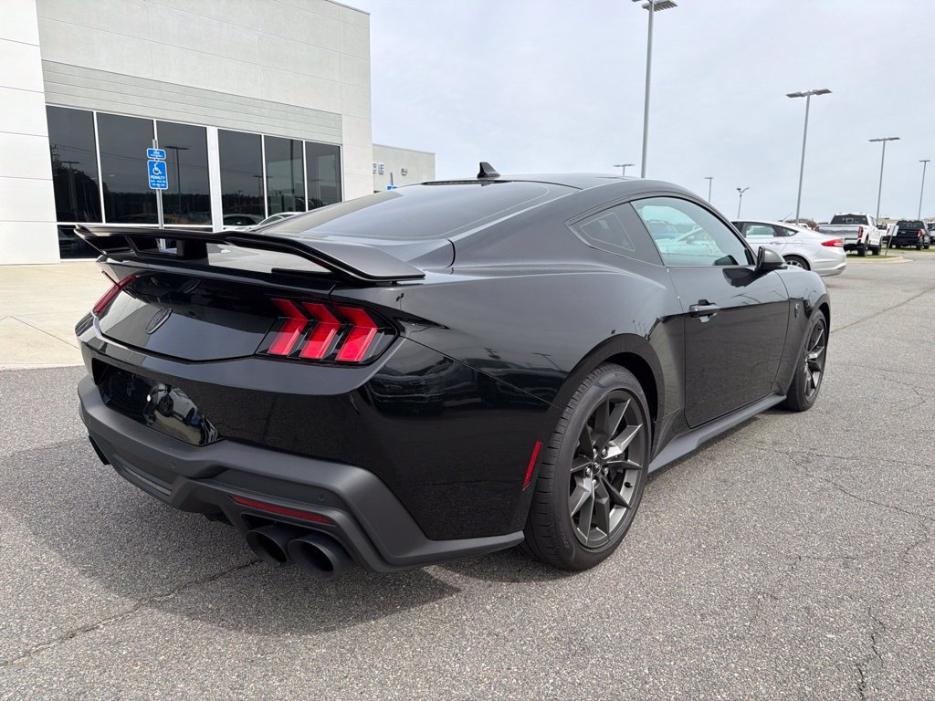 Used 2024 Ford Mustang Dark Horse RWD image 9
