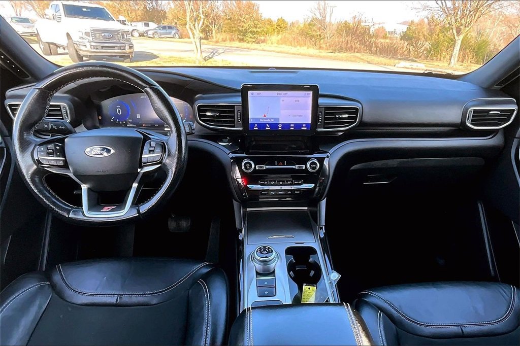 Used 2022 Ford Explorer ST image 12