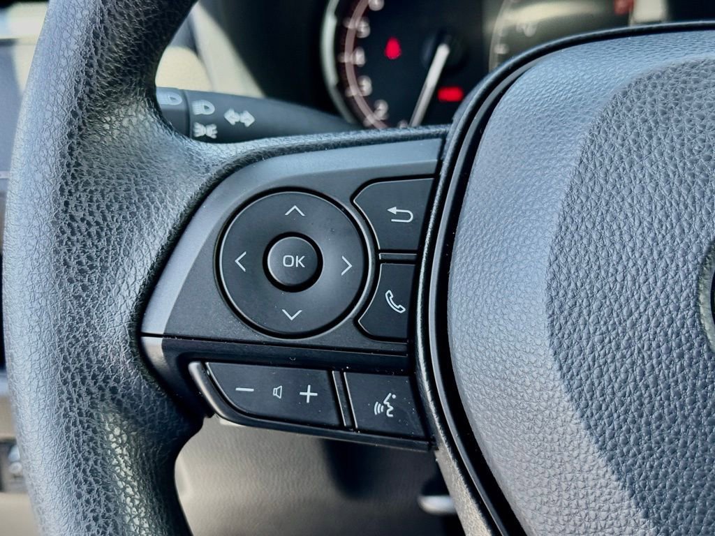 Certified 2025 Toyota RAV4 LE image 22