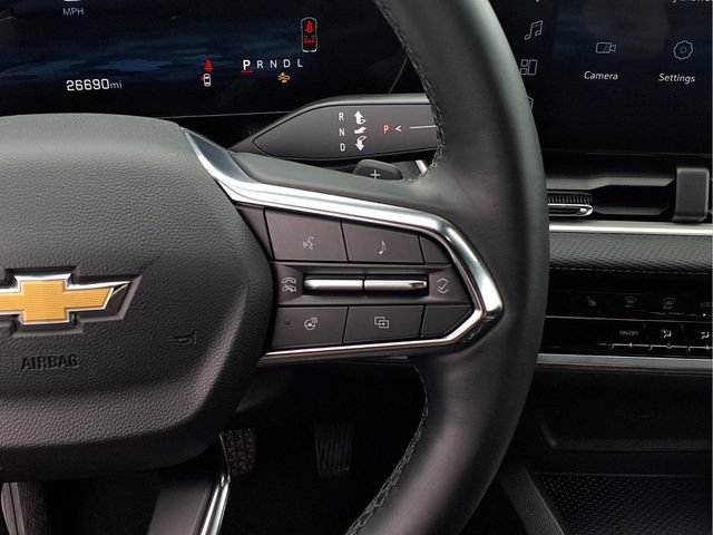 Used 2026 Chevrolet Equinox LT AWD/4WD image 17