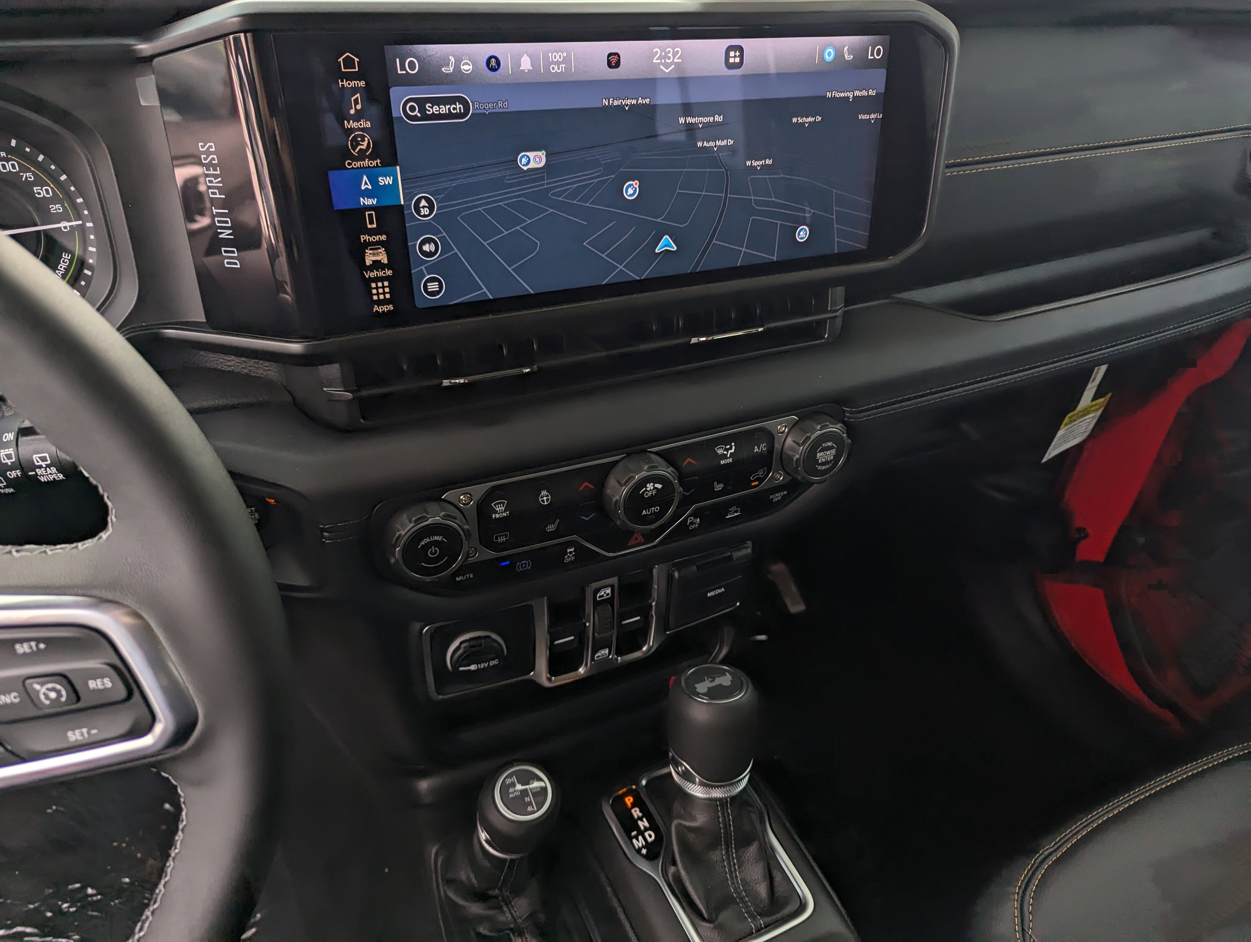 New 2025 Jeep Wrangler Sahara image 9