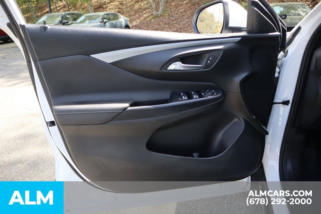 Used 2025 Buick Envista Preferred image 15