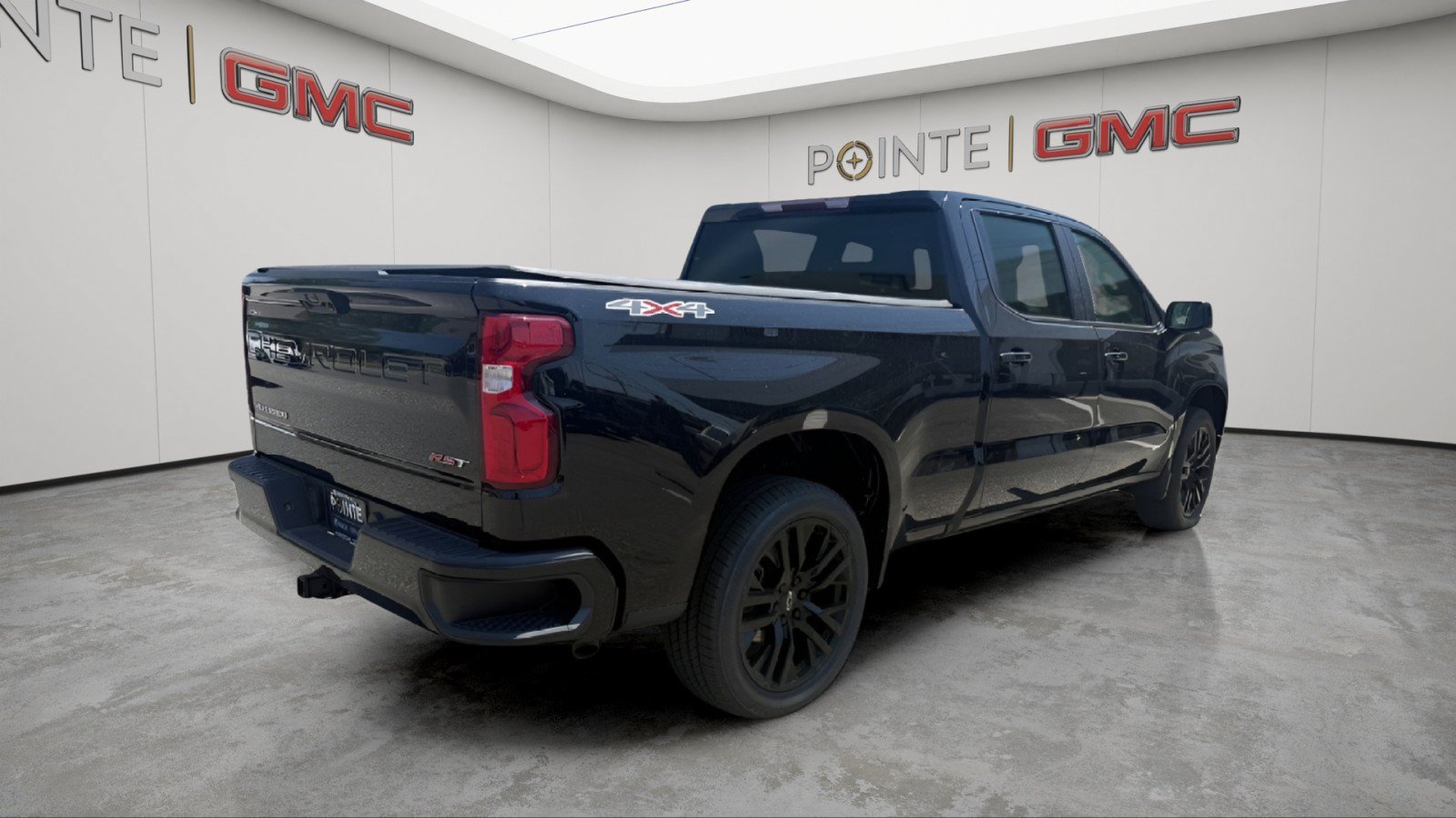 Used 2023 Chevrolet Silverado 1500 RST AWD/4WD image 3