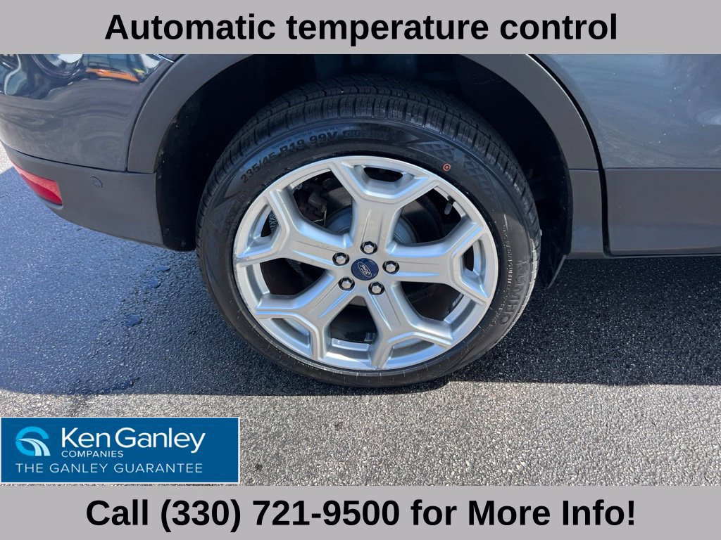 Used 2019 Ford Escape Titanium AWD/4WD image 20