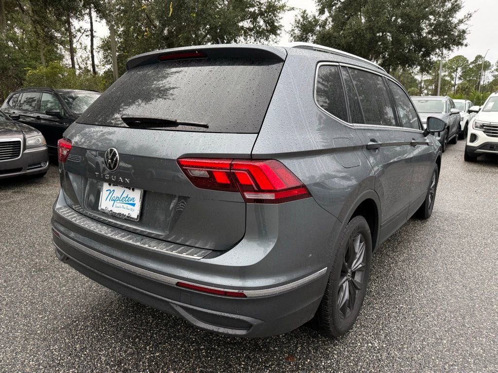 Used 2023 Volkswagen Tiguan SE image 10