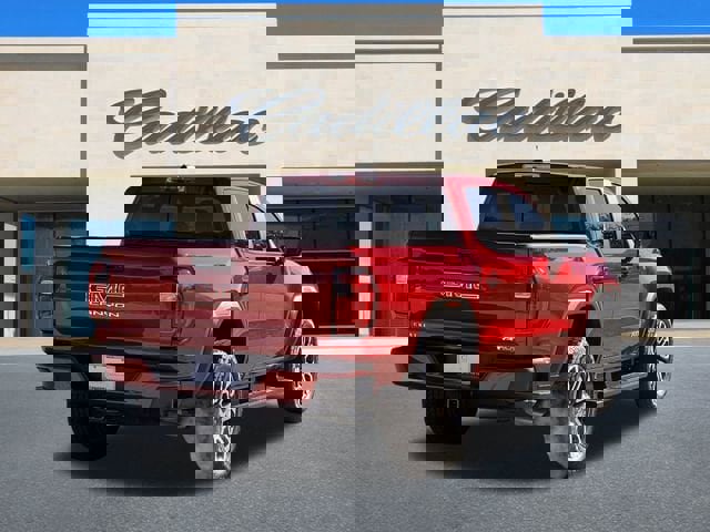 Used 2024 GMC Canyon AT4 image 3