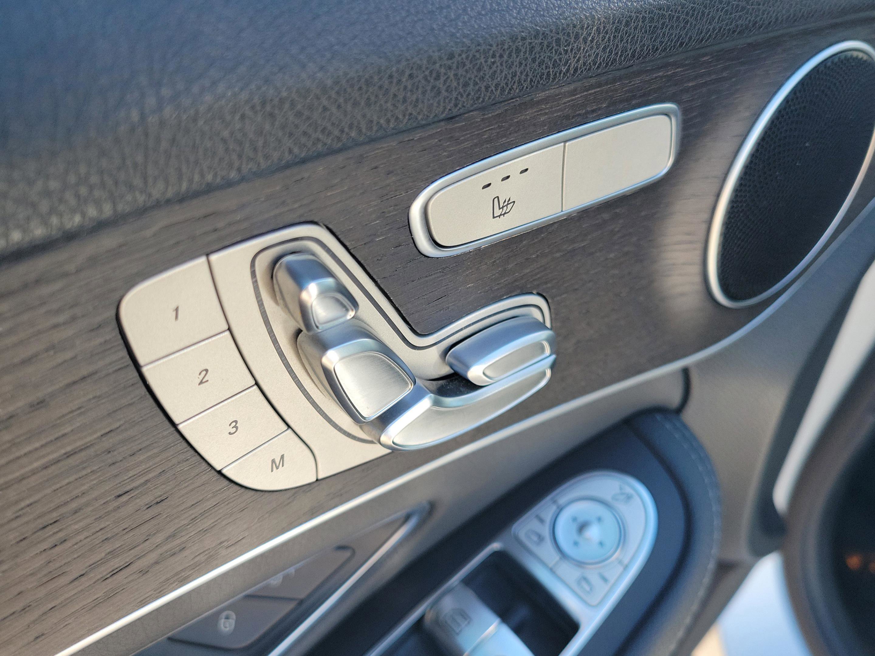 Used 2020 Mercedes-Benz C 300 Sedan image 20