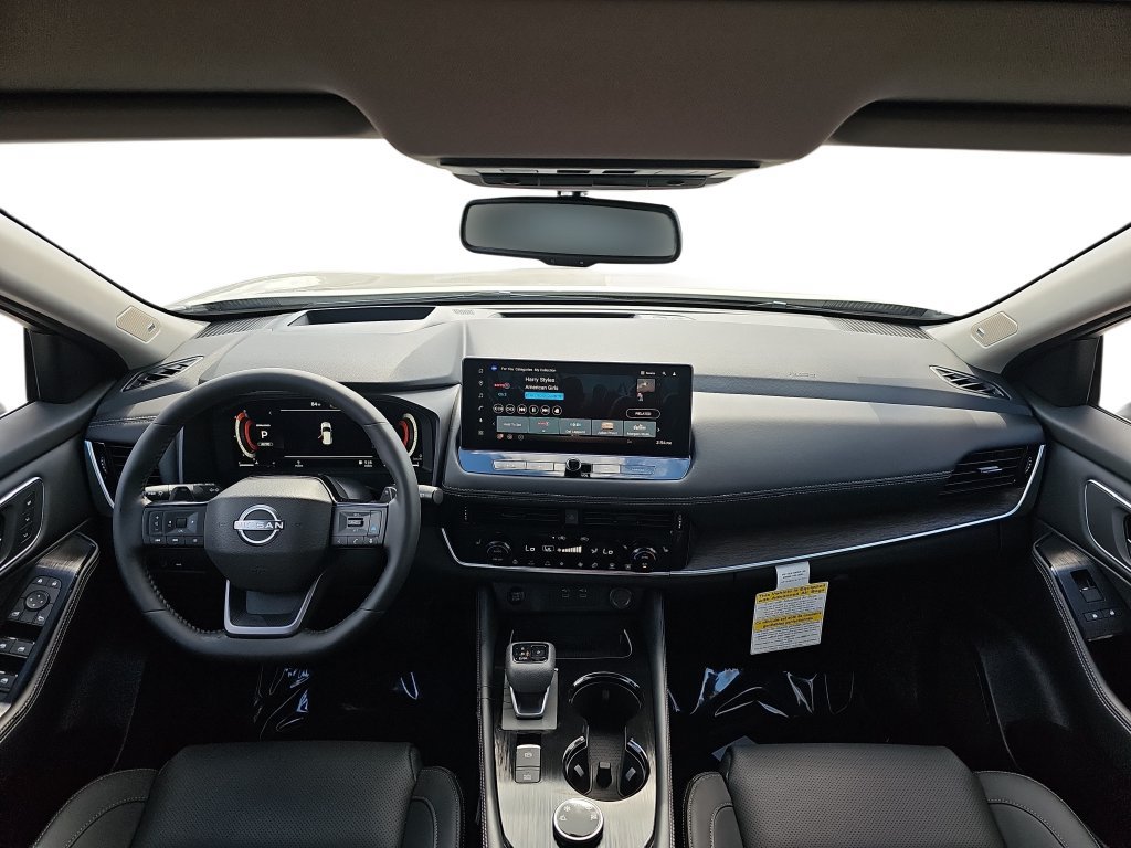 New 2026 Nissan Rogue Platinum w/ Platinum Premium Package AWD/4WD image 13