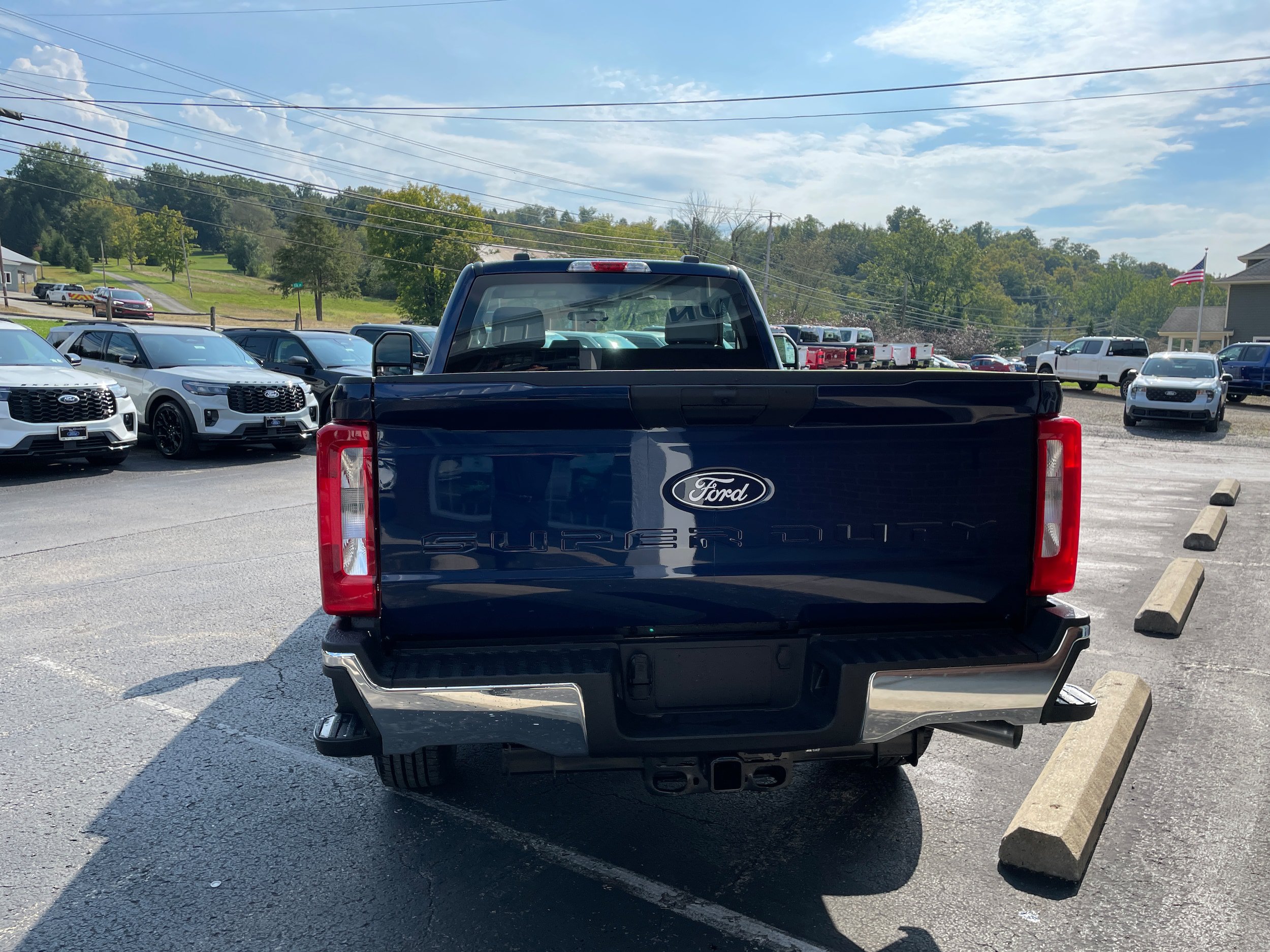 New 2027 Ford F250 XL w/ XL Chrome Package AWD/4WD image 8