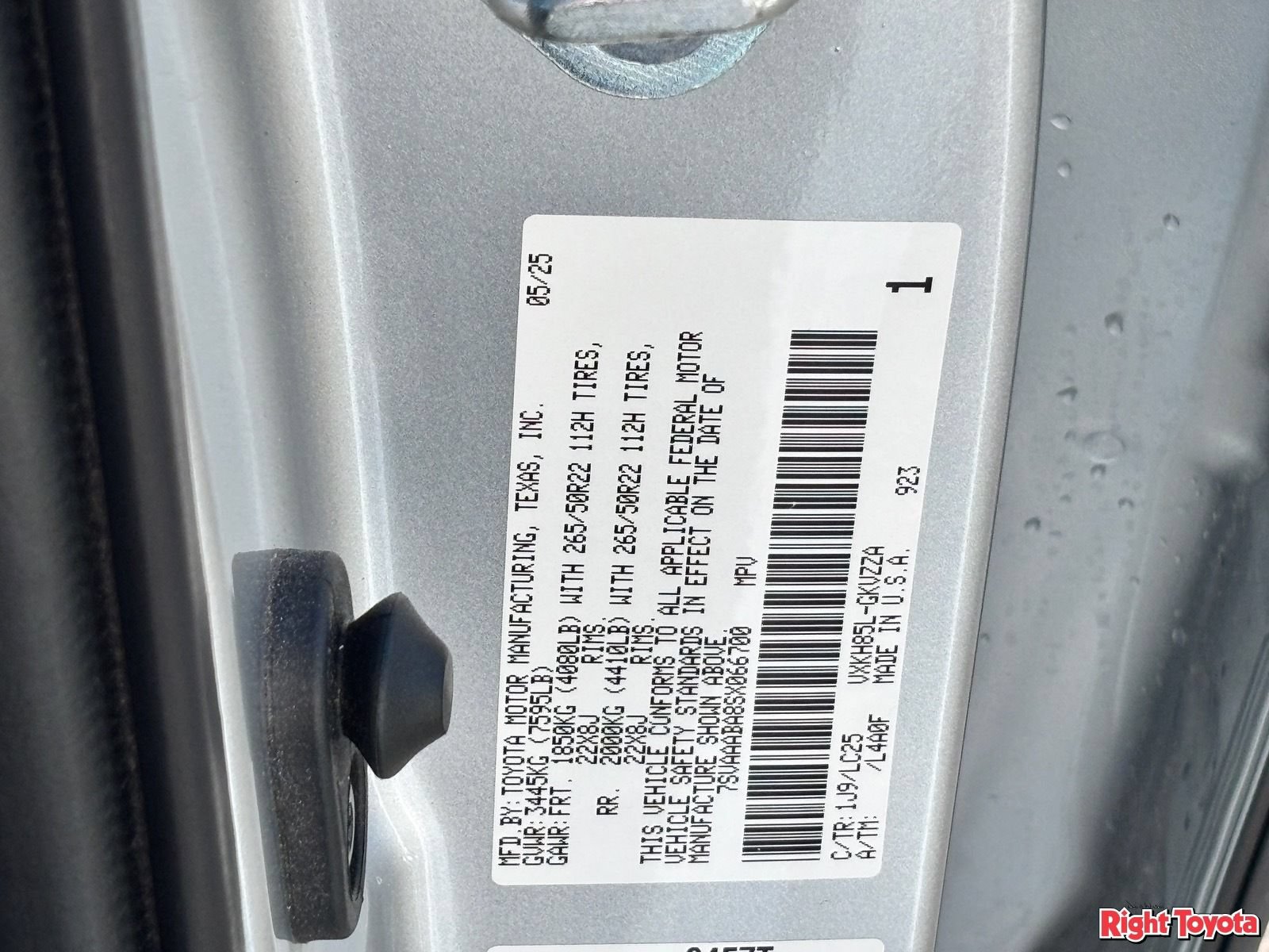 Certified 2025 Toyota Sequoia Capstone AWD/4WD image 33