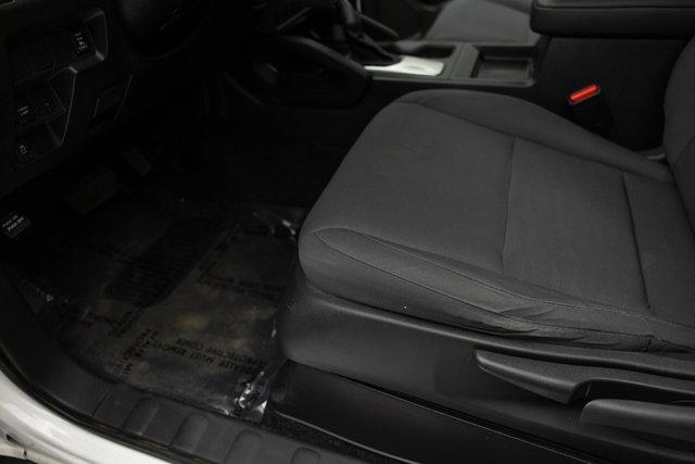 Used 2019 Nissan Frontier SV image 12