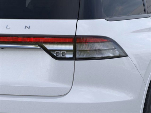 New 2025 Lincoln Aviator 2WD w/ Jet Appearance Package image 21