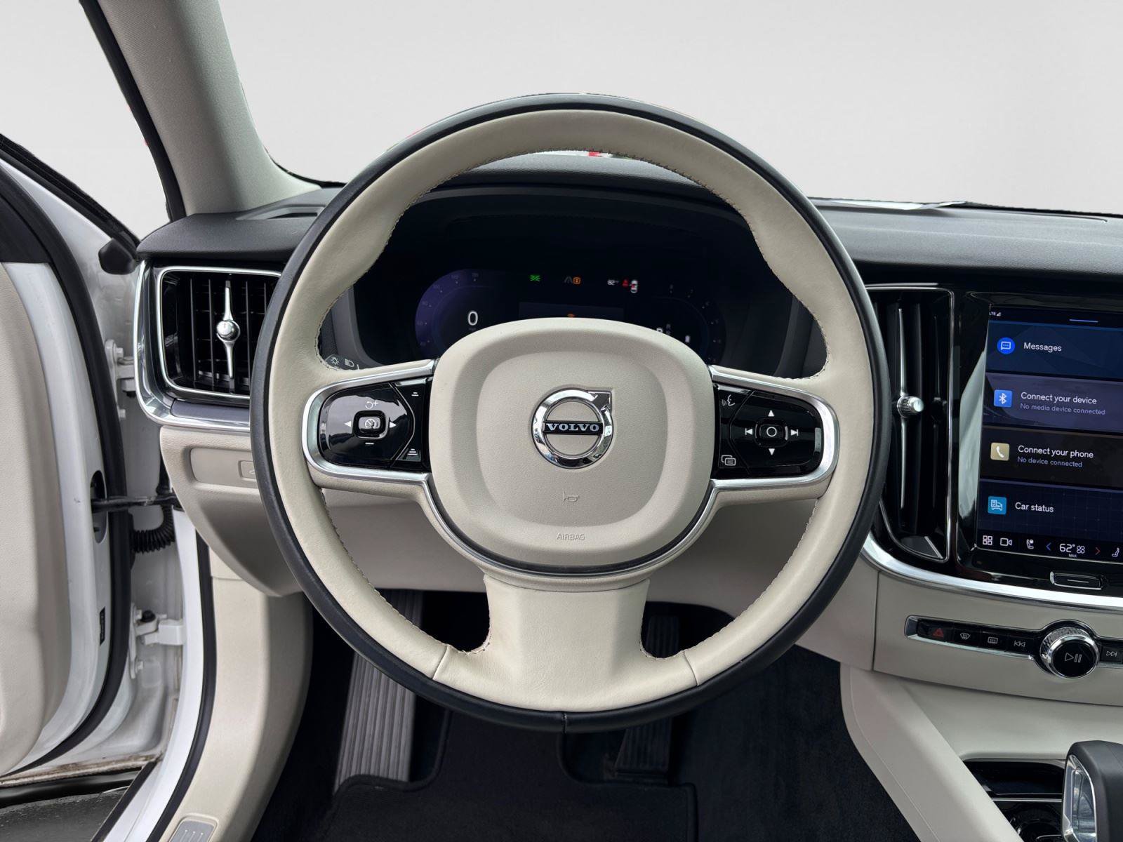 Used 2023 Volvo S60 B5 Plus AWD/4WD image 12