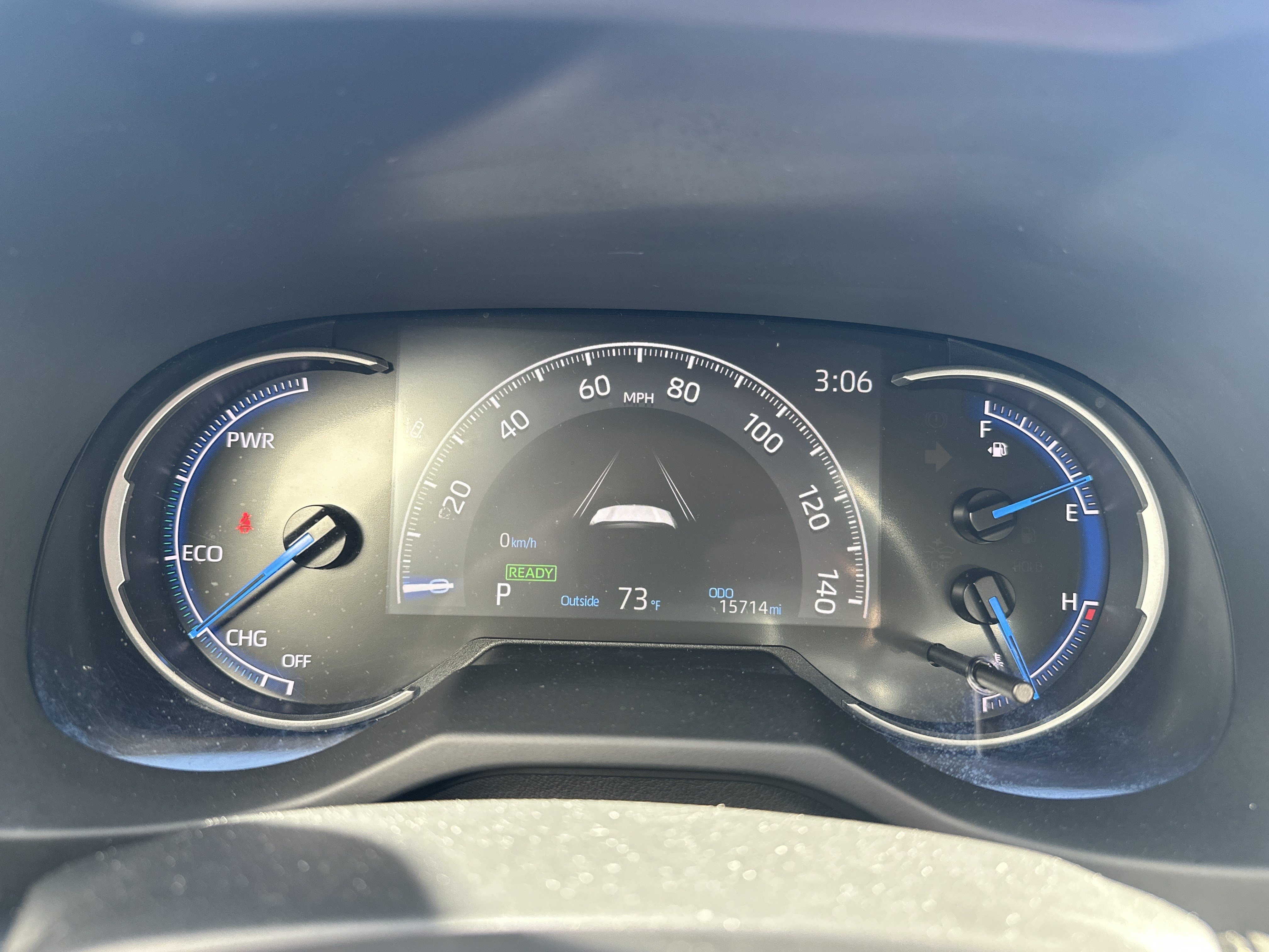 Used 2024 Toyota RAV4 LE AWD/4WD image 20