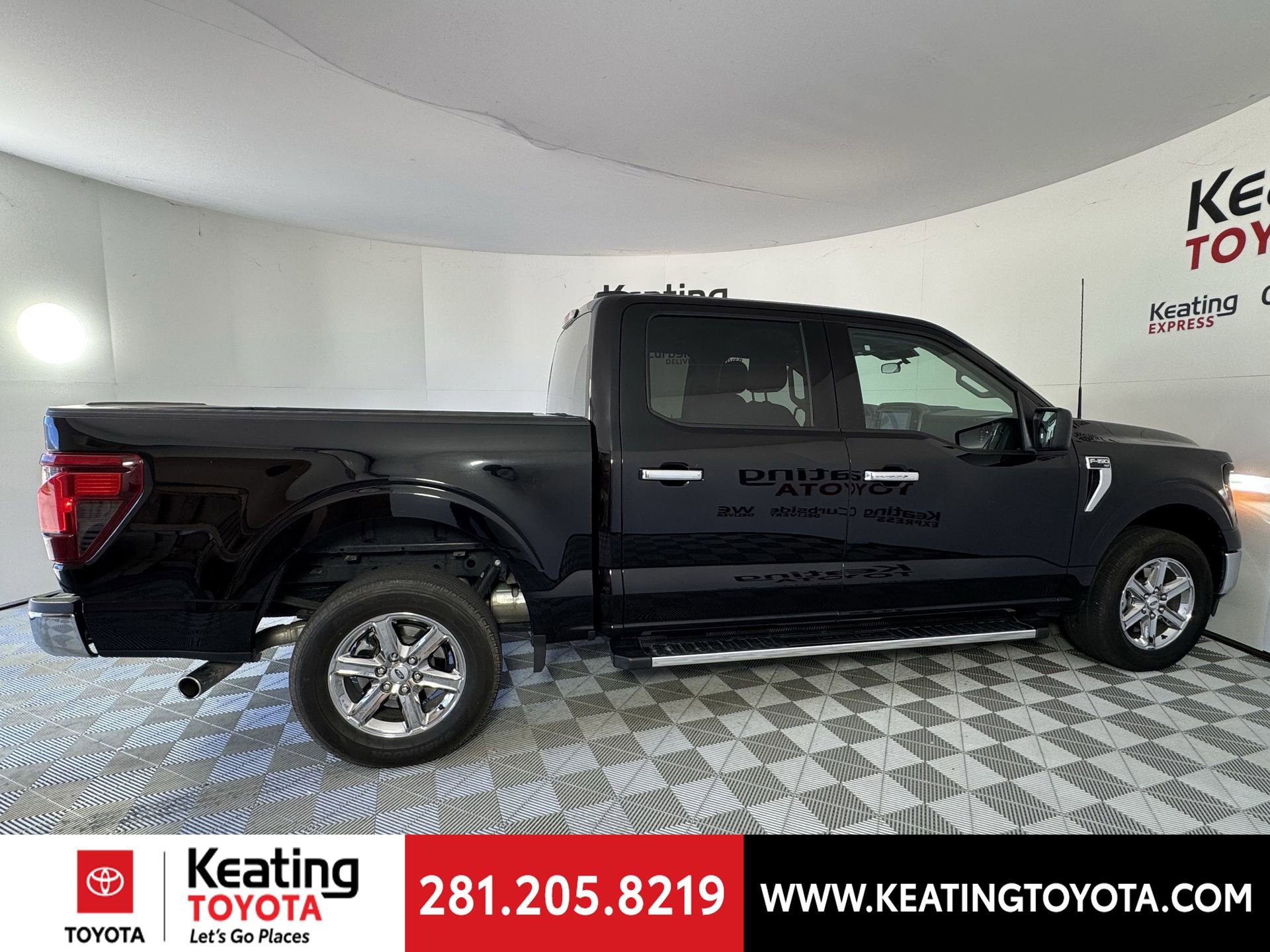 Used 2025 Ford F150 XLT w/ Equipment Group 301A Standard image 4