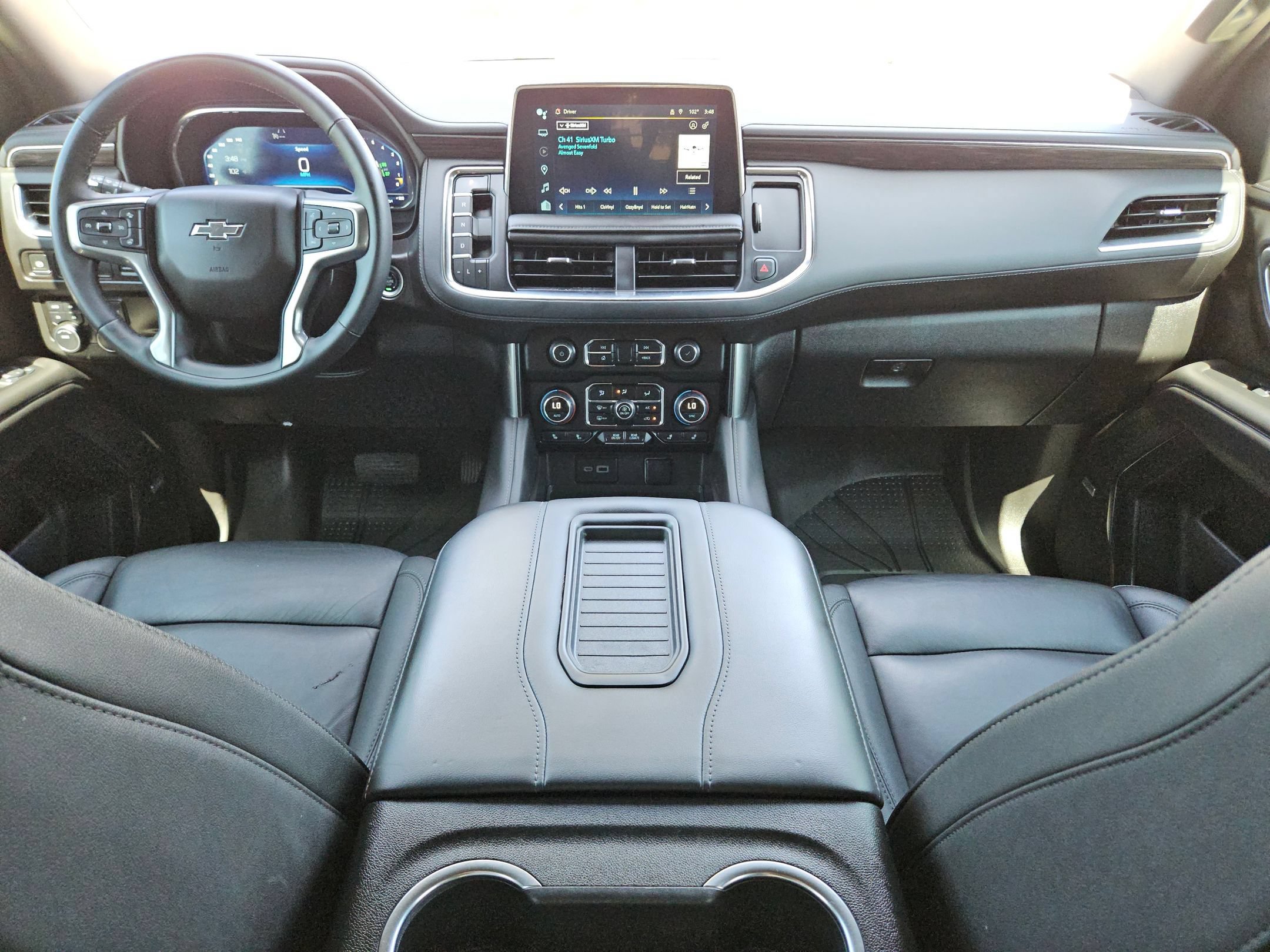 Certified 2024 Chevrolet Tahoe Z71 w/ Luxury Package AWD/4WD image 16