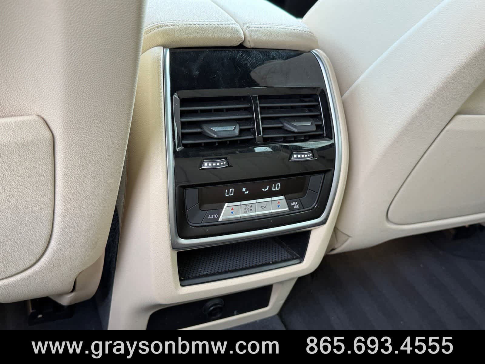 Used 2019 BMW X5 xDrive40i w/ Convenience Package AWD/4WD image 19