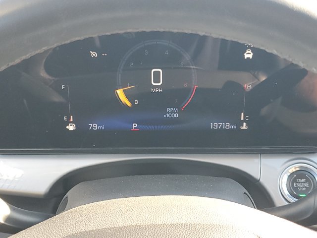 Certified 2024 Chevrolet Trax LT w/ Driver Confidence Package FWD image 19