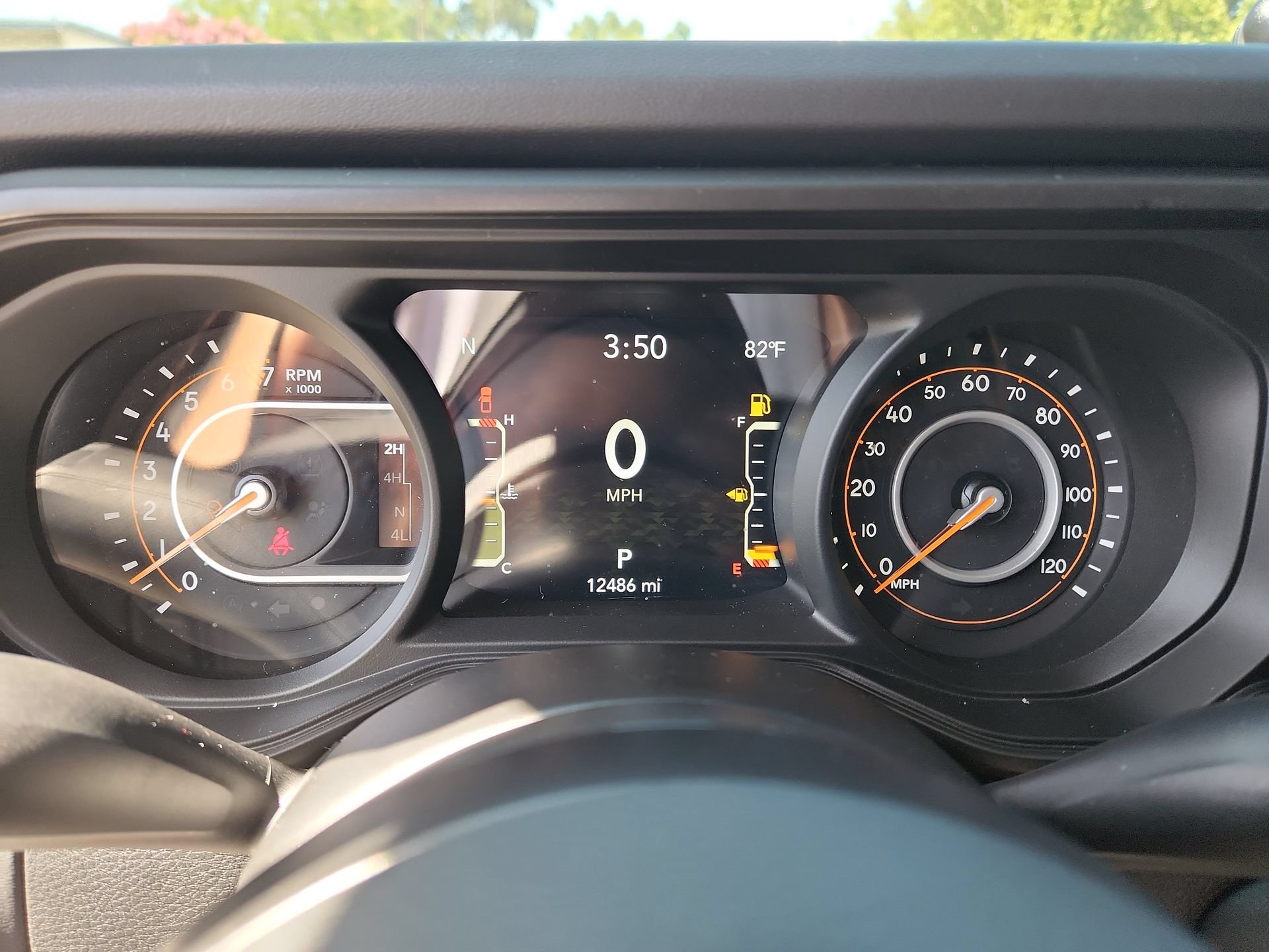 Used 2024 Jeep Gladiator Mojave AWD/4WD image 10
