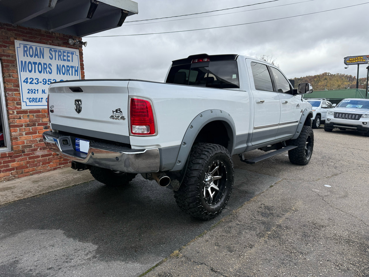 Used 2015 RAM 3500 Laramie w/ Convenience Group image 4
