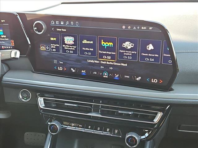 New 2027 Chevrolet Traverse LT FWD image 12