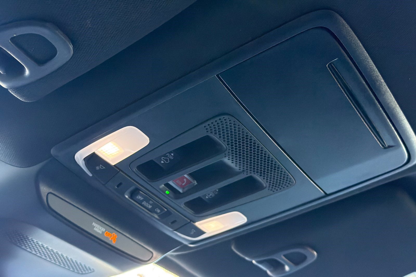 Used 2025 Acura ADX A-Spec image 24