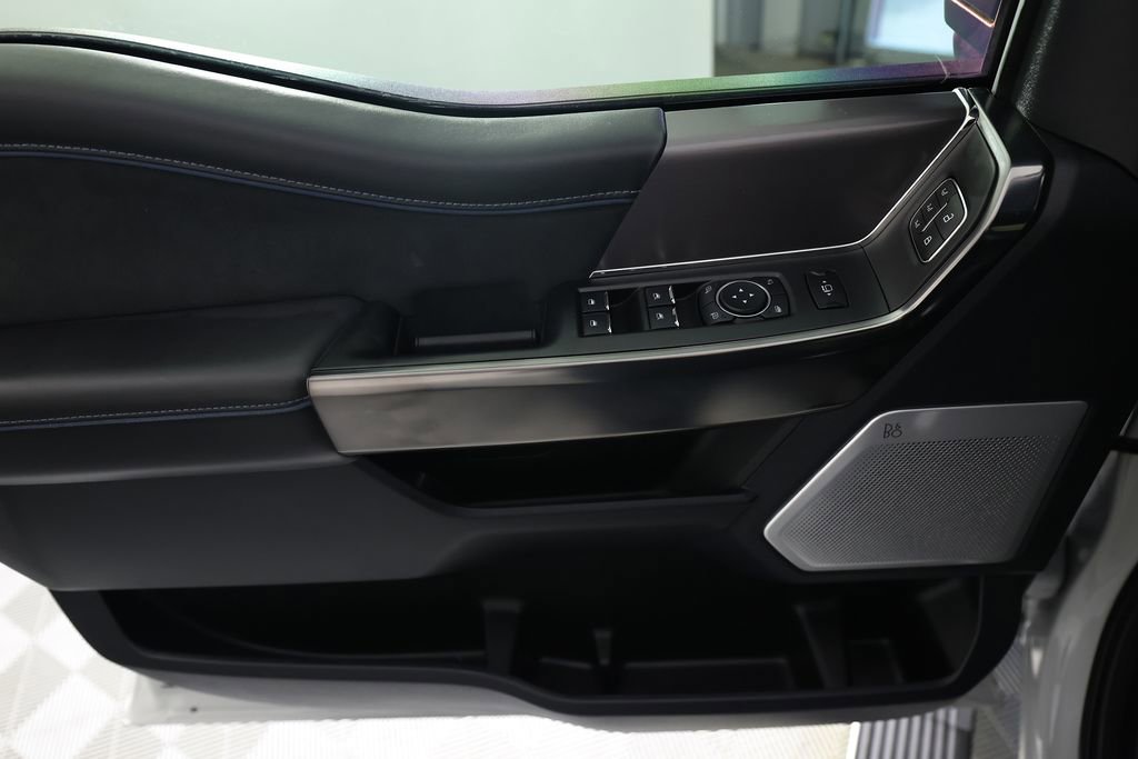 Used 2026 Ford F250 Platinum image 15