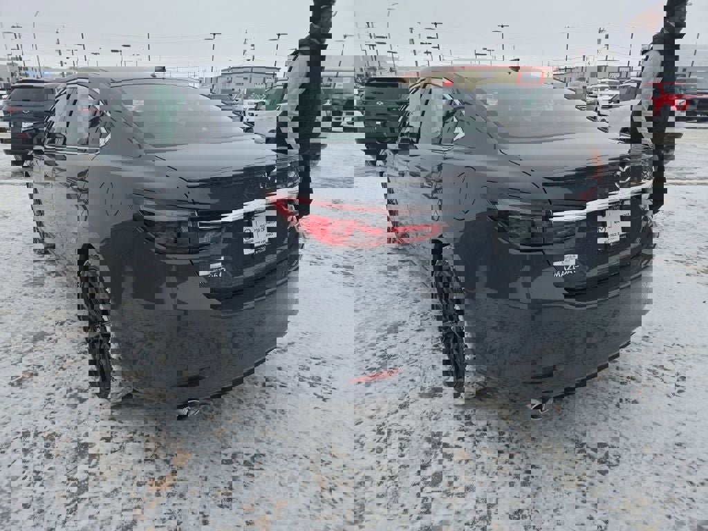 Used 2021 MAZDA MAZDA6 Carbon Edition image 7