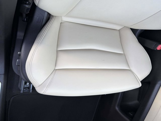 Used 2018 Cadillac XT5 FWD image 19