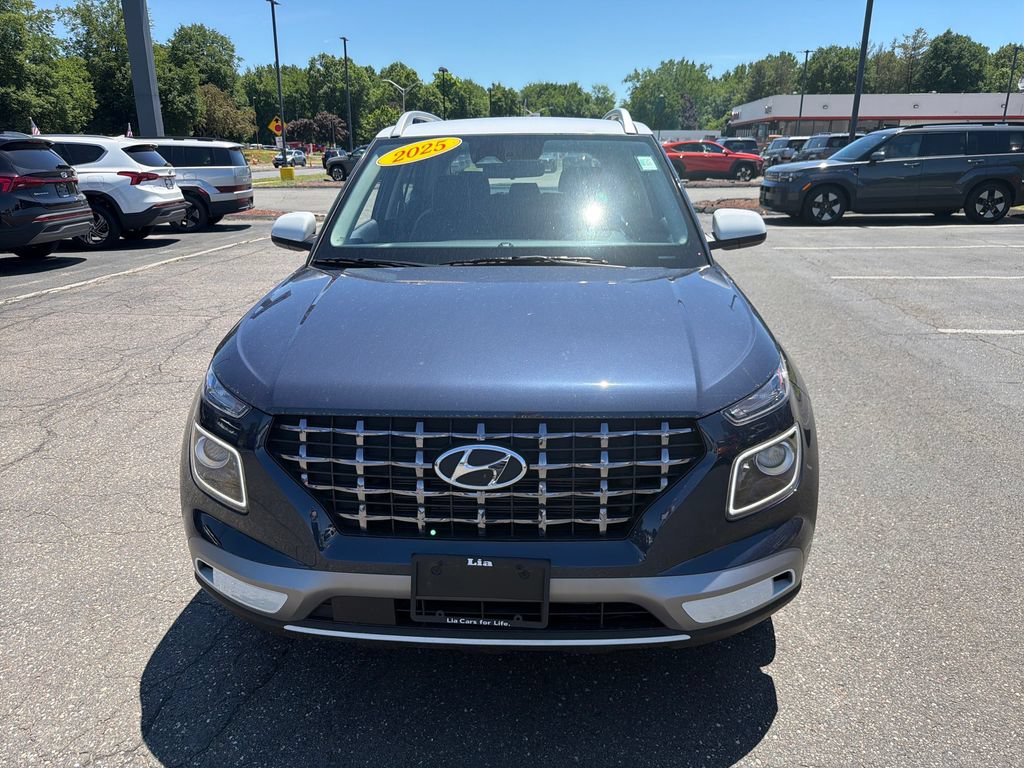 Certified 2025 Hyundai Venue Limited FWD image 10