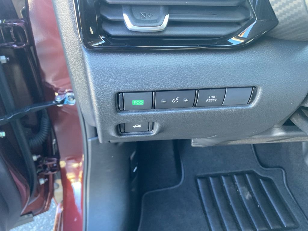 New 2025 Nissan Sentra SV w/ All-Weather Package image 15