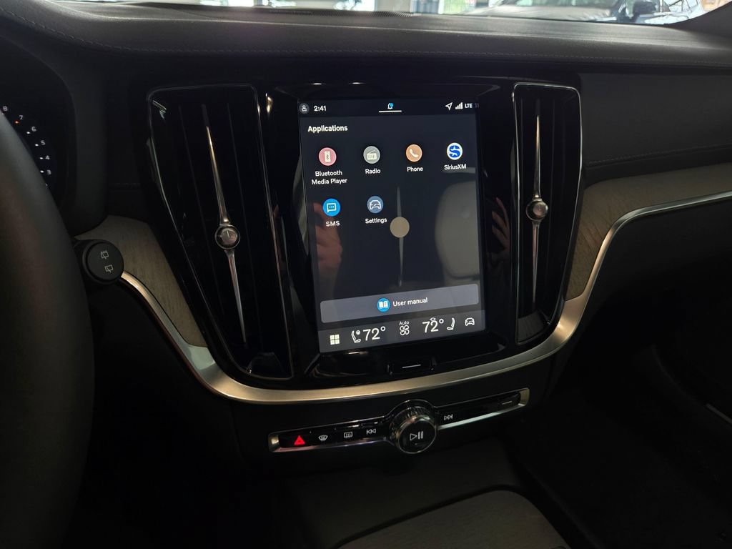 New 2026 Volvo V60 B5 Cross Country Ultra w/ Climate Package AWD/4WD image 24