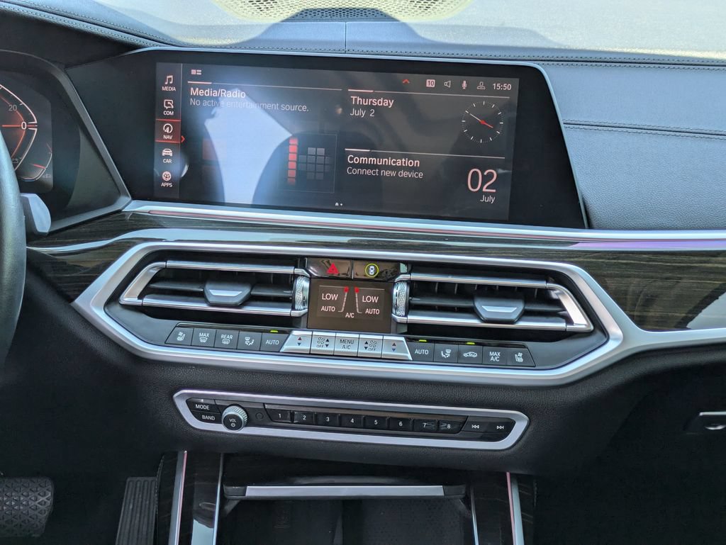 Used 2021 BMW X7 xDrive40i w/ Premium Package 2 AWD/4WD image 21