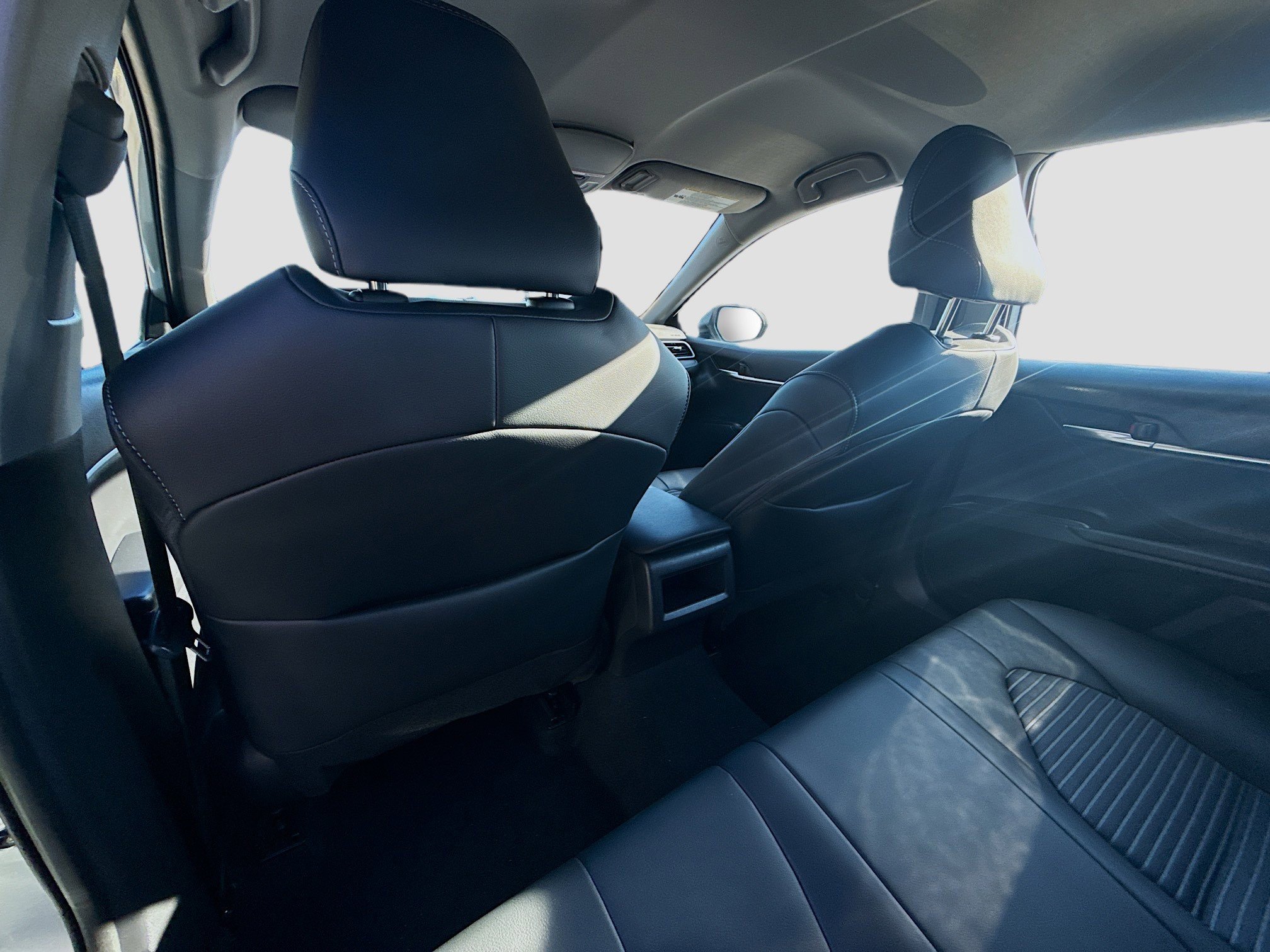 Used 2023 Toyota Camry SE image 21