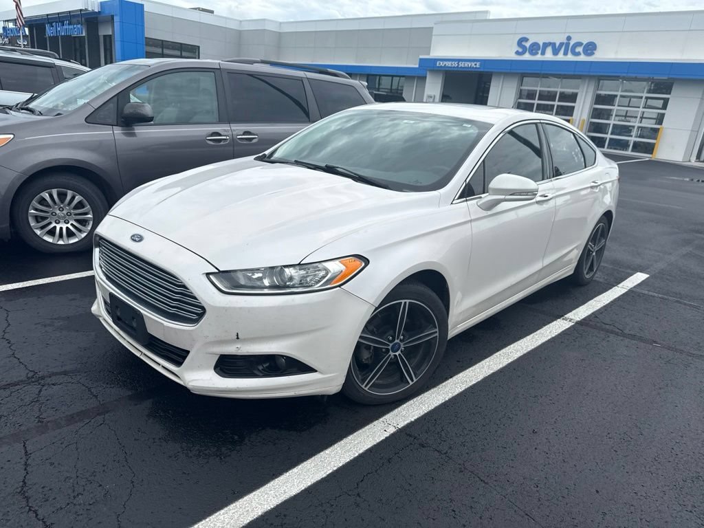 Used 2015 Ford Fusion Titanium w/ Terracotta Package FWD image 4