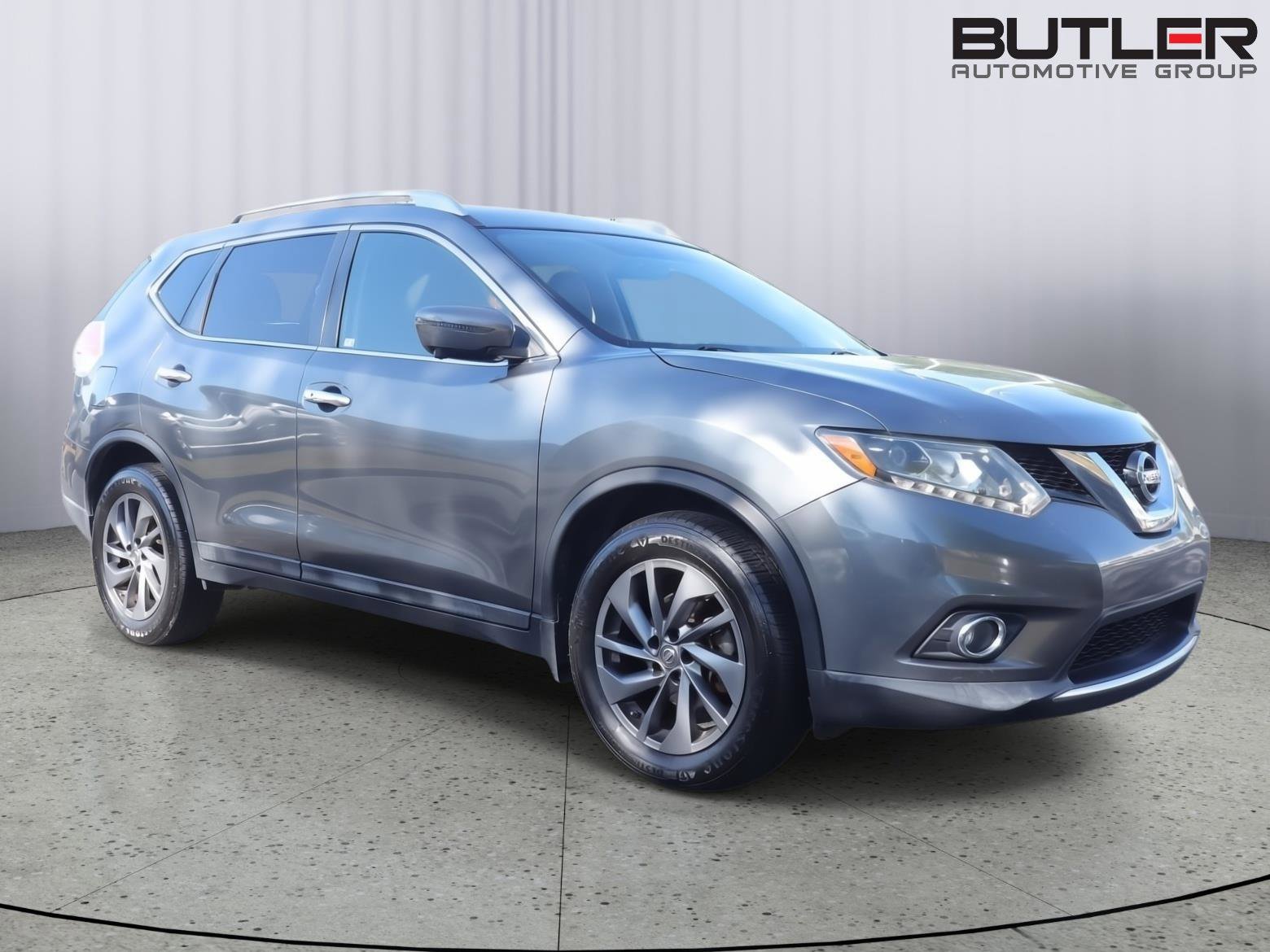 Used 2016 Nissan Rogue SL w/ SL Premium Package FWD image 3