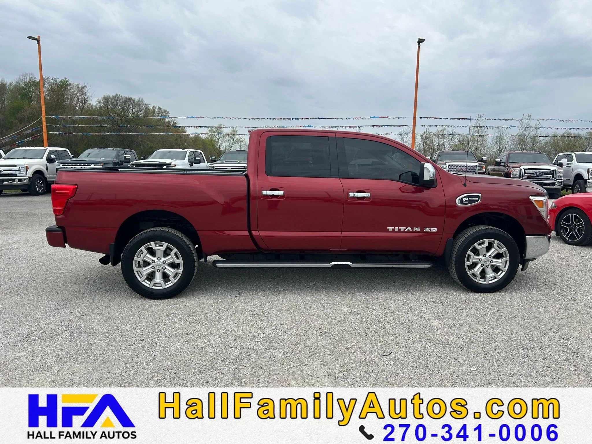 Used 2016 Nissan Titan SL AWD/4WD image 6