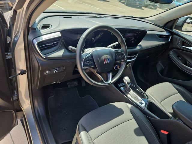Used 2025 Buick Encore GX Preferred FWD image 10
