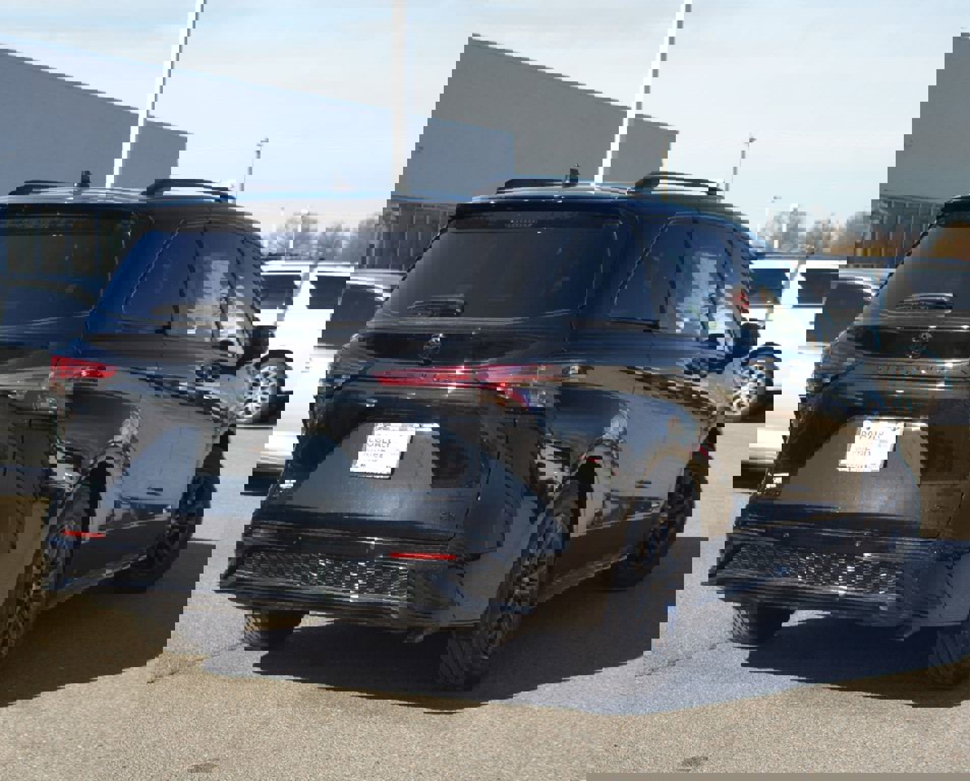 Used 2026 Toyota Sienna XSE image 24