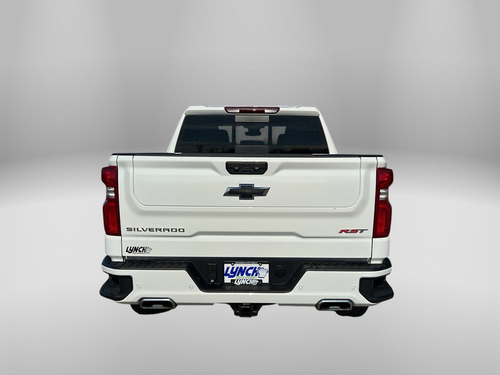 Used 2025 Chevrolet Silverado 1500 RST image 3