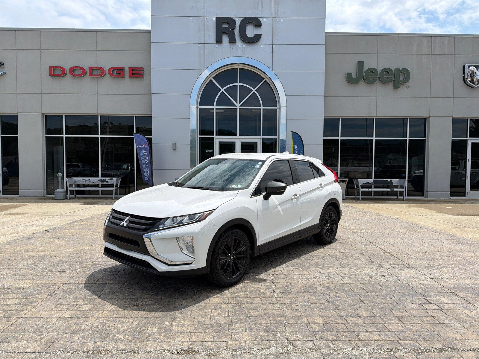 Used 2020 Mitsubishi Eclipse Cross SE