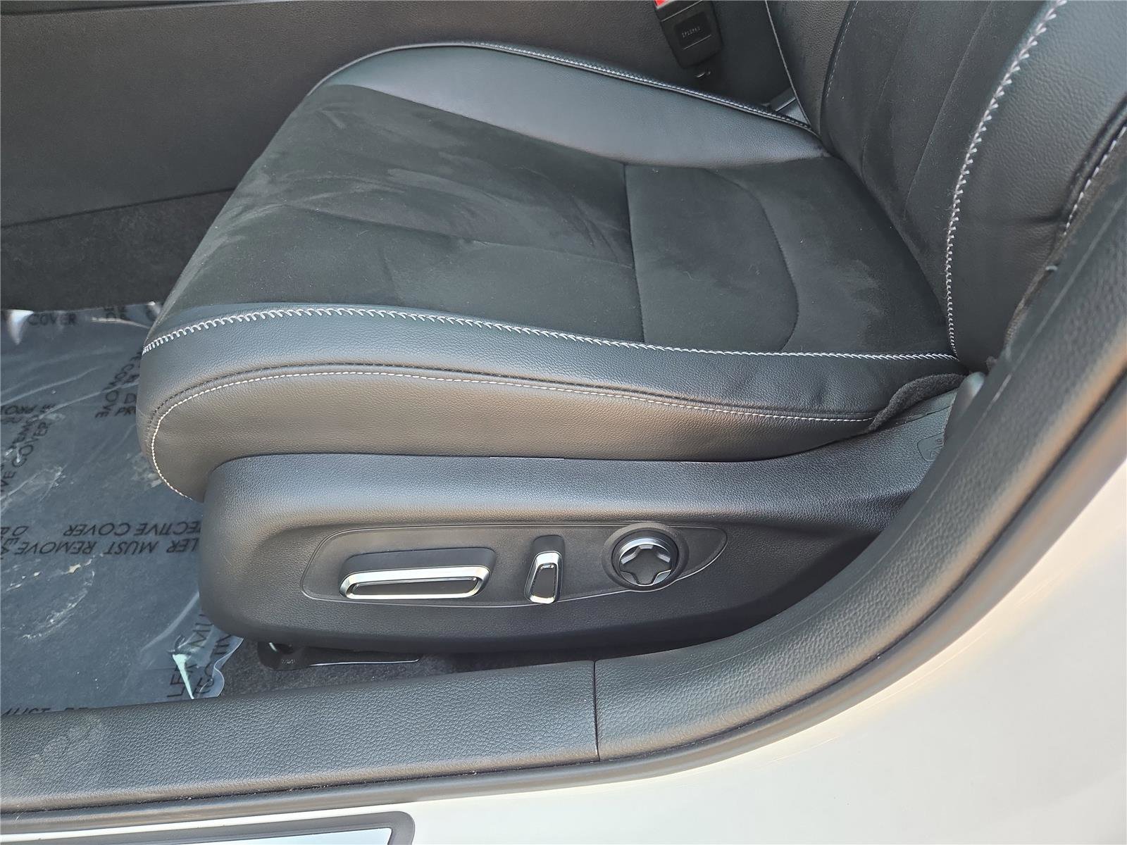 Certified 2025 Acura Integra A-Spec FWD image 21