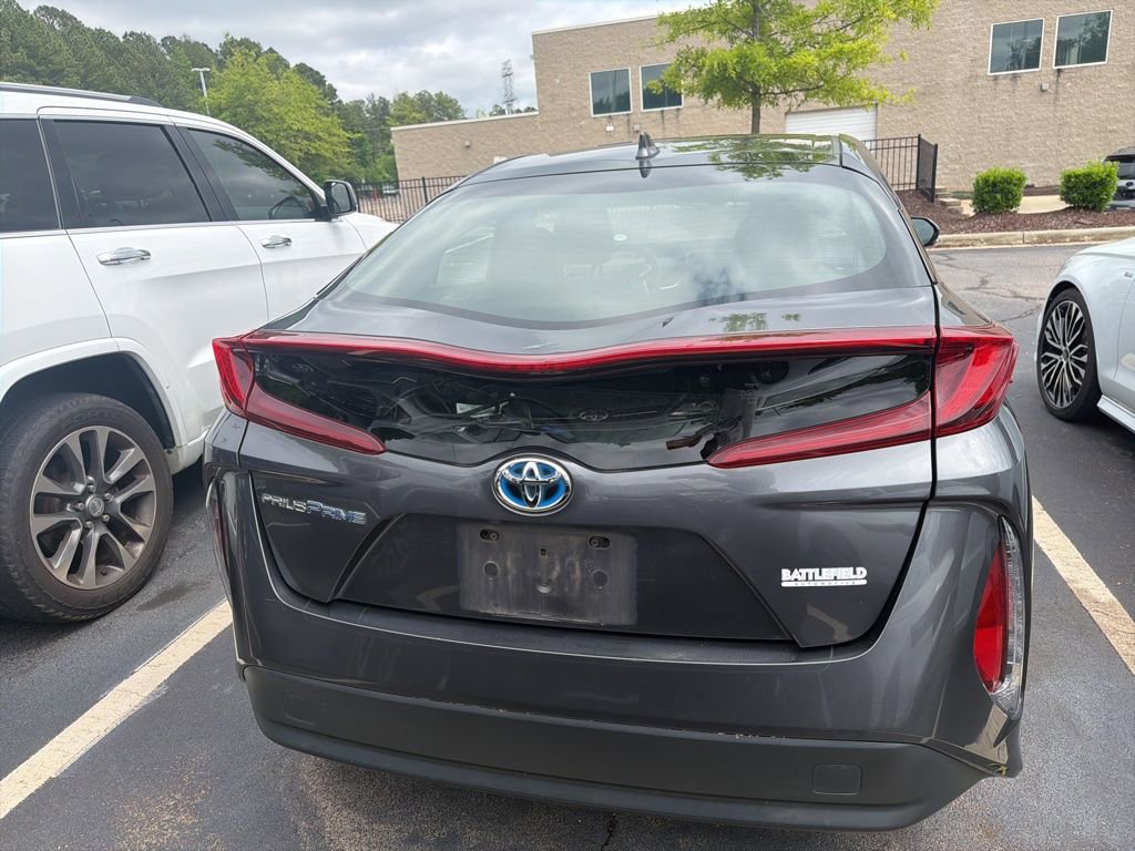 Used 2017 Toyota Prius Prime Premium FWD image 6